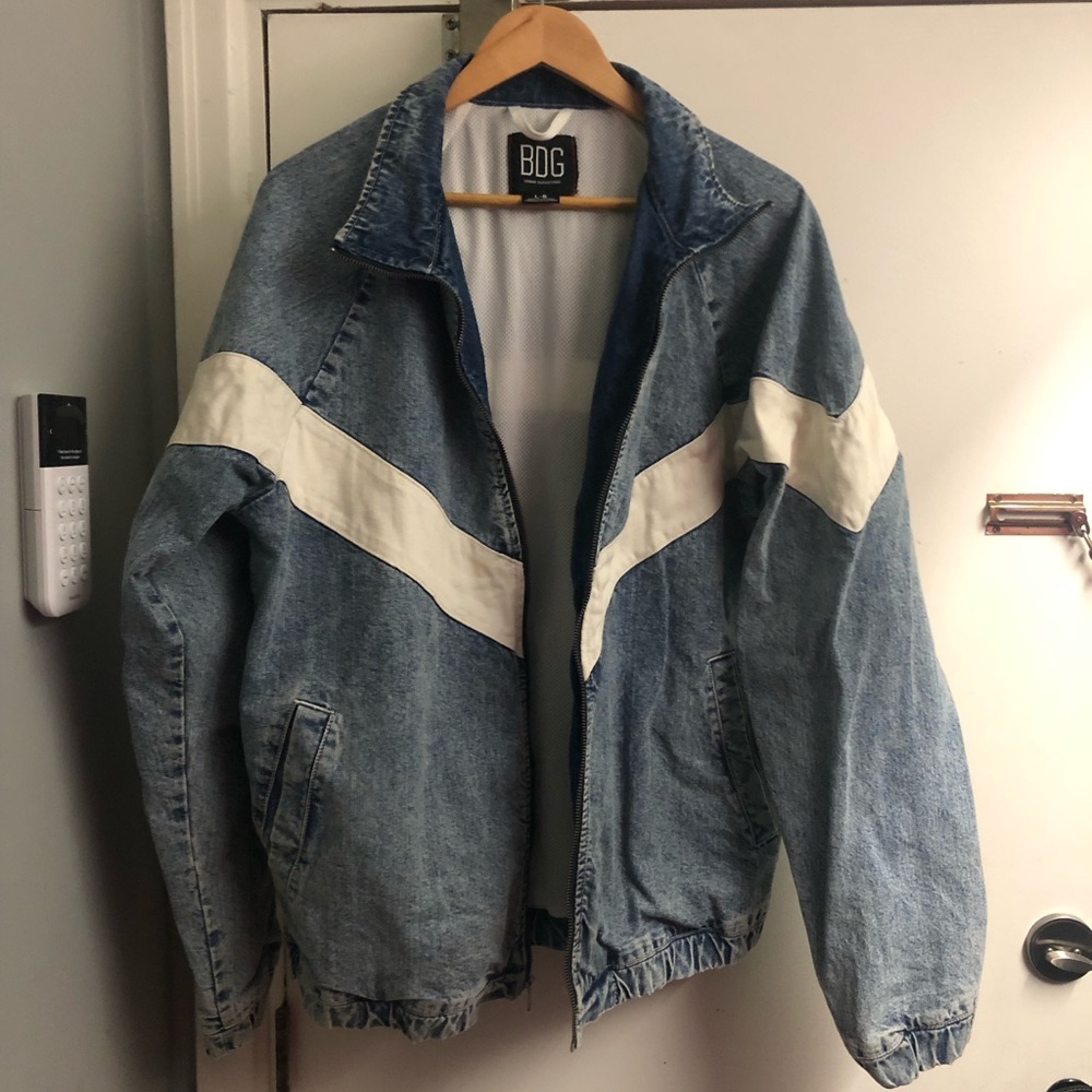 BDG vintage style denim jacket L